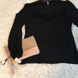 Versitale cute clutch 👛 NWT